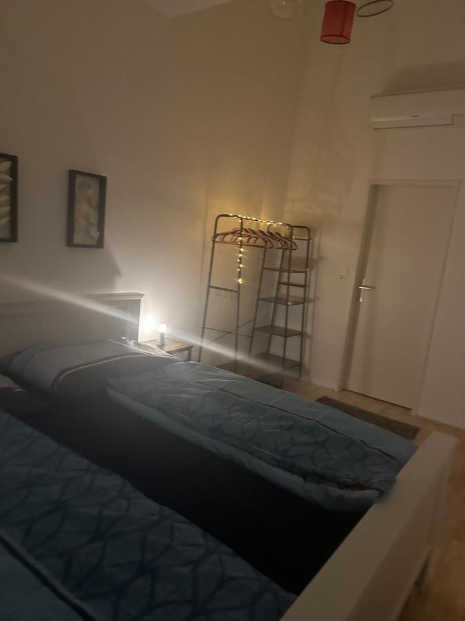 Klimatisiertes Dachgeschoss City Apartment In Zentrum Wiens מראה חיצוני תמונה
