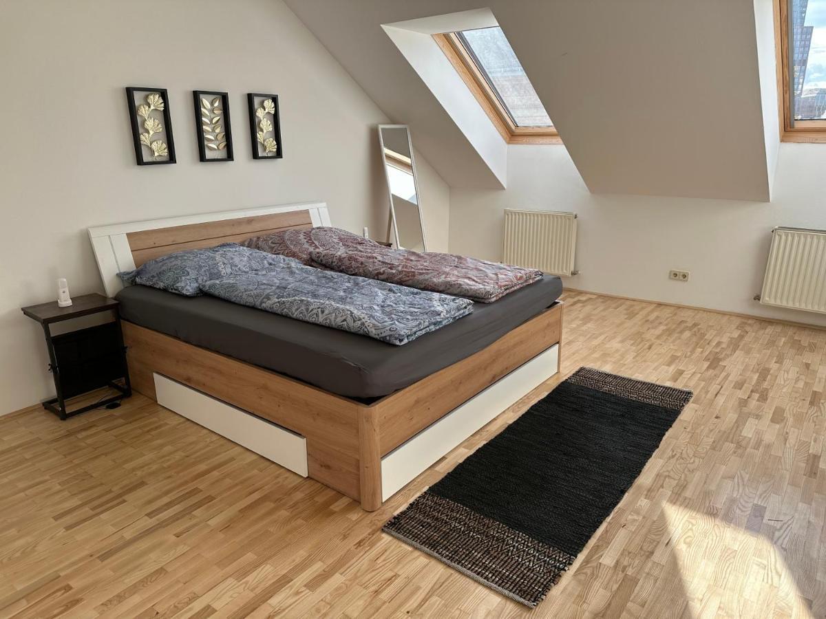 Klimatisiertes Dachgeschoss City Apartment In Zentrum Wiens מראה חיצוני תמונה