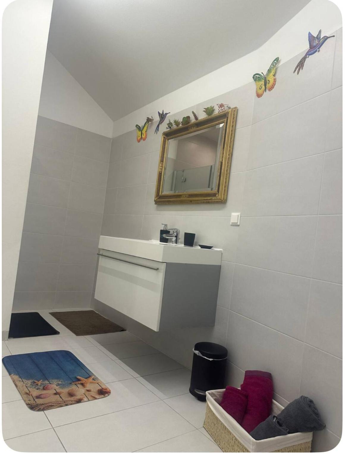 Klimatisiertes Dachgeschoss City Apartment In Zentrum Wiens מראה חיצוני תמונה